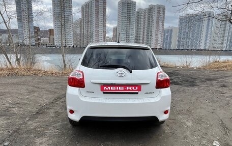 Toyota Auris II, 2012 год, 1 050 000 рублей, 6 фотография