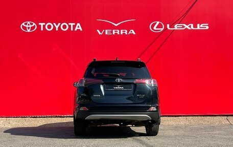 Toyota RAV4, 2017 год, 2 620 000 рублей, 6 фотография