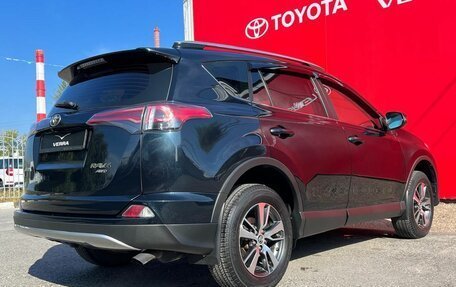 Toyota RAV4, 2017 год, 2 620 000 рублей, 13 фотография