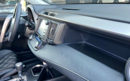 Toyota RAV4, 2017 год, 2 620 000 рублей, 19 фотография