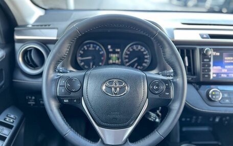 Toyota RAV4, 2017 год, 2 620 000 рублей, 16 фотография