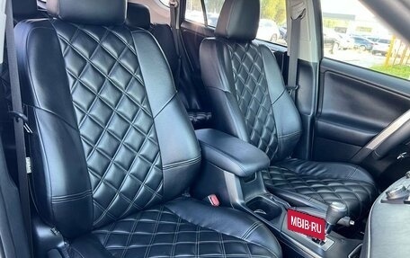 Toyota RAV4, 2017 год, 2 620 000 рублей, 26 фотография