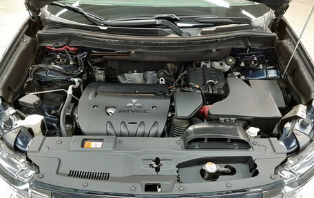 Mitsubishi Outlander III рестайлинг 3, 2021 год, 2 520 000 рублей, 7 фотография