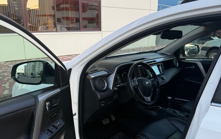 Toyota RAV4, 2016 год, 2 750 000 рублей, 6 фотография