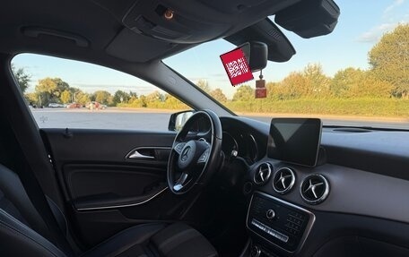 Mercedes-Benz CLA, 2018 год, 2 200 000 рублей, 10 фотография