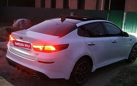 KIA Optima IV, 2019 год, 2 500 000 рублей, 9 фотография