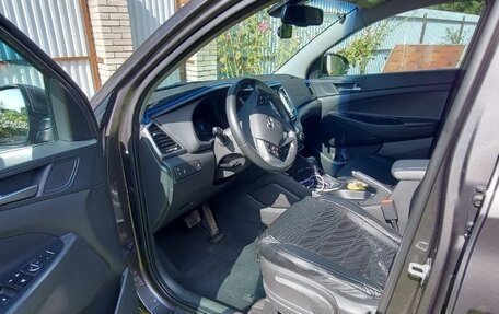 Hyundai Tucson III, 2017 год, 1 980 000 рублей, 6 фотография