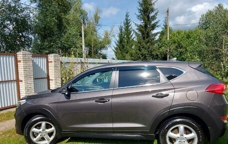 Hyundai Tucson III, 2017 год, 1 980 000 рублей, 2 фотография
