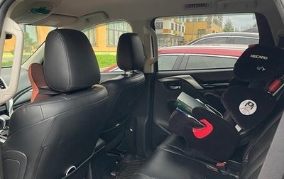 Mitsubishi Pajero Sport III рестайлинг, 2018 год, 2 600 000 рублей, 1 фотография