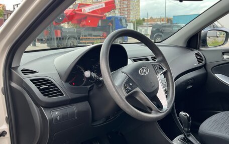 Hyundai Solaris II рестайлинг, 2015 год, 1 350 000 рублей, 10 фотография
