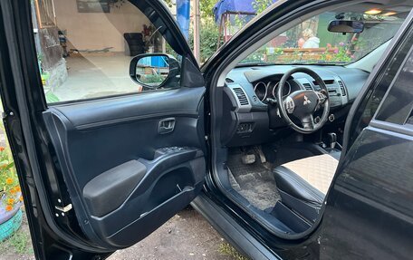 Mitsubishi Outlander III рестайлинг 3, 2012 год, 1 270 000 рублей, 9 фотография