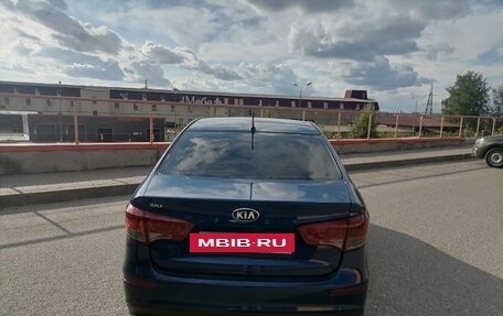 KIA Rio III рестайлинг, 2015 год, 900 000 рублей, 4 фотография