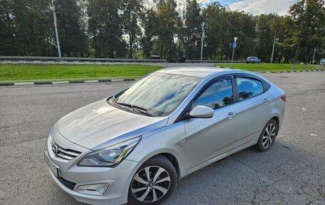 Hyundai Solaris II рестайлинг, 2014 год, 1 260 000 рублей, 1 фотография