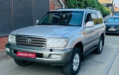 Toyota Land Cruiser 100 рестайлинг 2, 2004 год, 2 550 000 рублей, 1 фотография