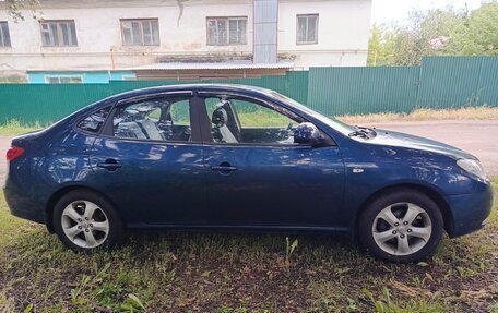 Hyundai Elantra IV, 2008 год, 560 000 рублей, 2 фотография