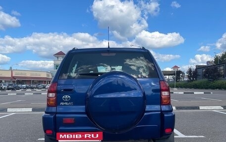 Toyota RAV4, 2004 год, 700 000 рублей, 4 фотография