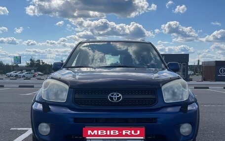 Toyota RAV4, 2004 год, 700 000 рублей, 2 фотография