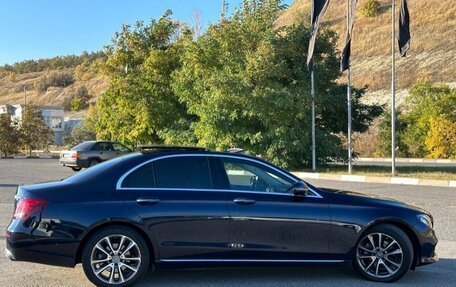 Mercedes-Benz E-Класс, 2016 год, 2 850 000 рублей, 8 фотография