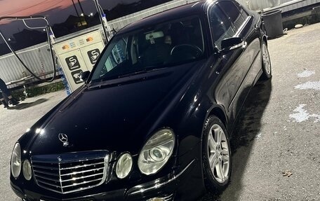 Mercedes-Benz E-Класс, 2006 год, 1 200 000 рублей, 2 фотография
