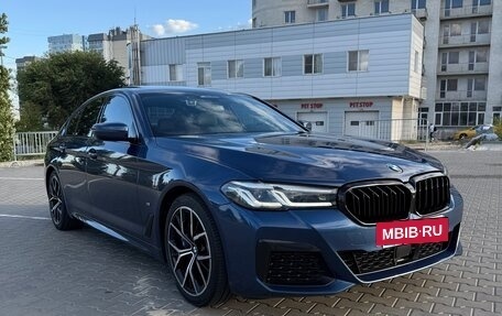 BMW 5 серия, 2020 год, 4 890 000 рублей, 3 фотография