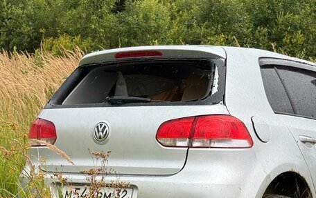 Volkswagen Golf VI, 2011 год, 120 000 рублей, 5 фотография