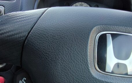 Honda Stream I рестайлинг, 2006 год, 650 000 рублей, 35 фотография