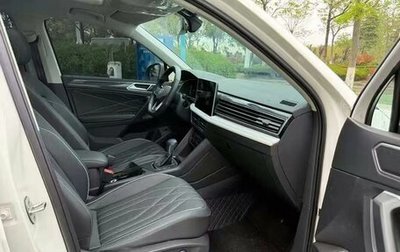 Volkswagen Tiguan II, 2021 год, 3 500 000 рублей, 1 фотография