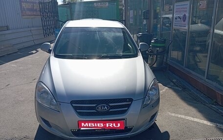 KIA cee'd I рестайлинг, 2009 год, 580 000 рублей, 1 фотография