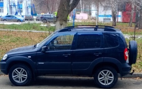 Chevrolet Niva I рестайлинг, 2012 год, 480 000 рублей, 17 фотография