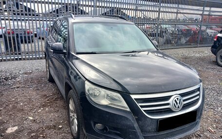 Volkswagen Tiguan I, 2010 год, 713 000 рублей, 2 фотография