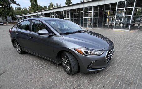 Hyundai Elantra VI рестайлинг, 2017 год, 1 500 000 рублей, 15 фотография