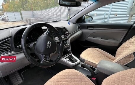 Hyundai Elantra VI рестайлинг, 2017 год, 1 500 000 рублей, 5 фотография