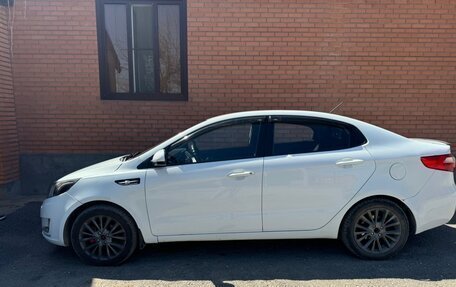 KIA Rio III рестайлинг, 2013 год, 640 000 рублей, 3 фотография