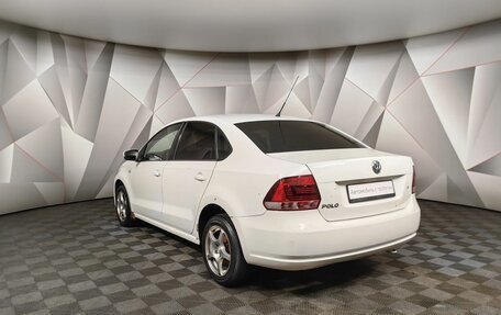 Volkswagen Polo VI (EU Market), 2011 год, 595 000 рублей, 4 фотография
