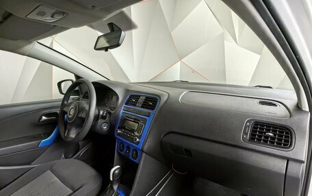 Volkswagen Polo VI (EU Market), 2011 год, 595 000 рублей, 10 фотография