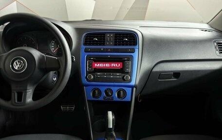 Volkswagen Polo VI (EU Market), 2011 год, 595 000 рублей, 12 фотография