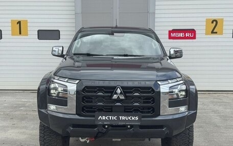 Mitsubishi L200, 2024 год, 9 320 000 рублей, 2 фотография