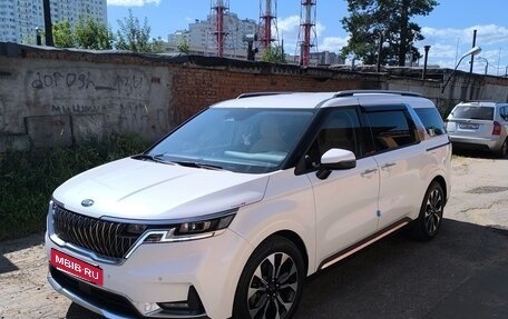 KIA Carnival III, 2021 год, 4 600 000 рублей, 3 фотография