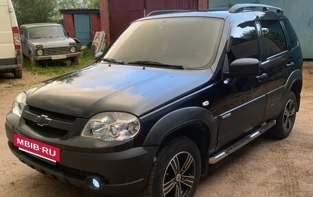 Chevrolet Niva I рестайлинг, 2015 год, 850 000 рублей, 10 фотография