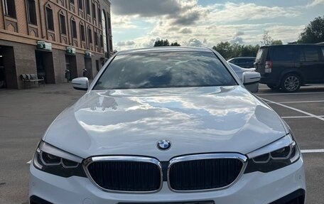 BMW 5 серия, 2019 год, 3 900 000 рублей, 2 фотография