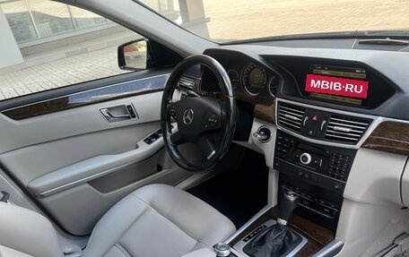 Mercedes-Benz E-Класс, 2009 год, 1 395 000 рублей, 15 фотография