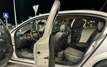 Opel Astra H, 2008 год, 350 000 рублей, 26 фотография