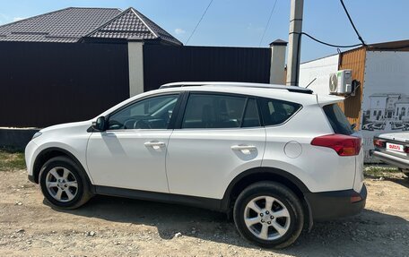 Toyota RAV4, 2013 год, 1 500 000 рублей, 2 фотография