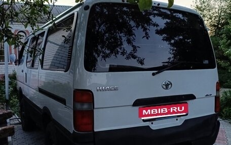 Toyota HiAce H100, 2003 год, 810 000 рублей, 5 фотография