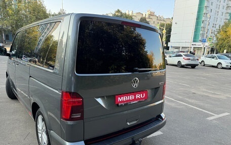 Volkswagen Multivan T6 рестайлинг, 2020 год, 7 300 000 рублей, 23 фотография