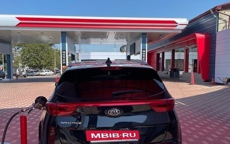 KIA Sportage IV рестайлинг, 2017 год, 1 580 000 рублей, 4 фотография