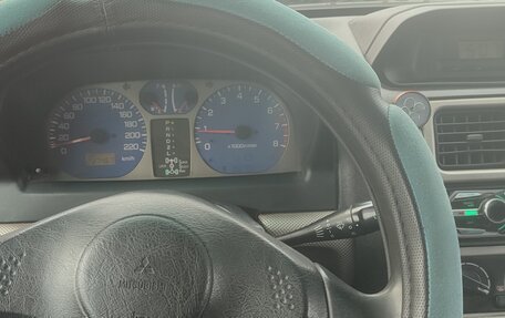 Mitsubishi Pajero iO, 1999 год, 395 000 рублей, 2 фотография