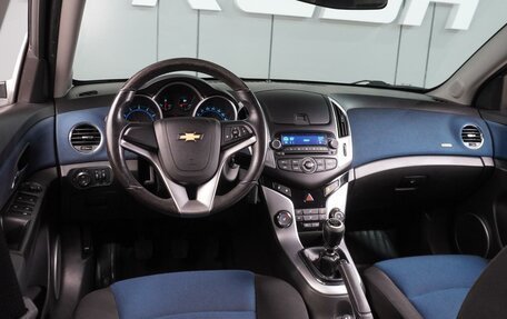 Chevrolet Cruze II, 2013 год, 849 000 рублей, 6 фотография