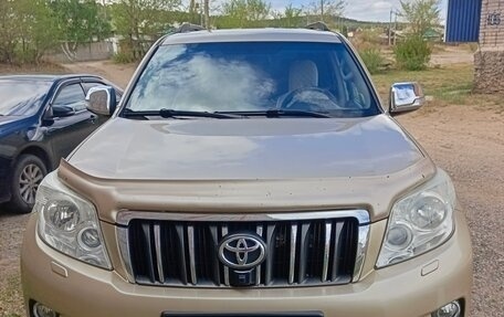 Toyota Land Cruiser Prado 150 рестайлинг 2, 2011 год, 2 400 999 рублей, 10 фотография