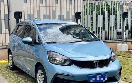 Honda Fit, 2021 год, 1 200 000 рублей, 3 фотография